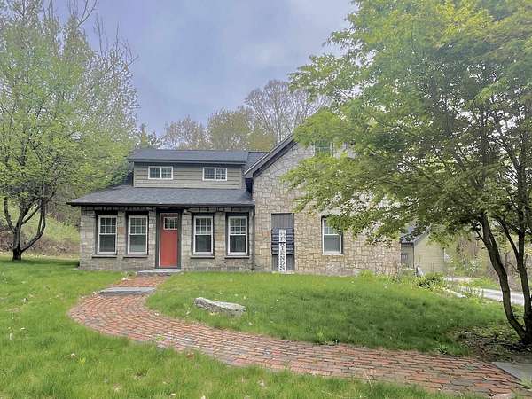 1.5 Acres of Land with Home for Lease in Bedford, New Hampshire
