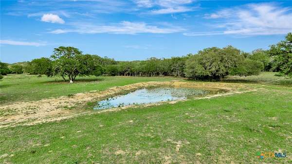 159 Acres of Land for Sale in Yoakum, Texas