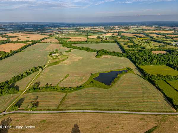 5 Acres of Residential Land for Sale in Shelbyville, Kentucky
