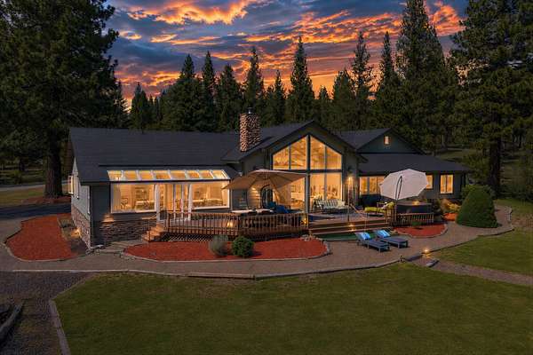 2.1 Acres of Land with Home for Sale in Clio, California