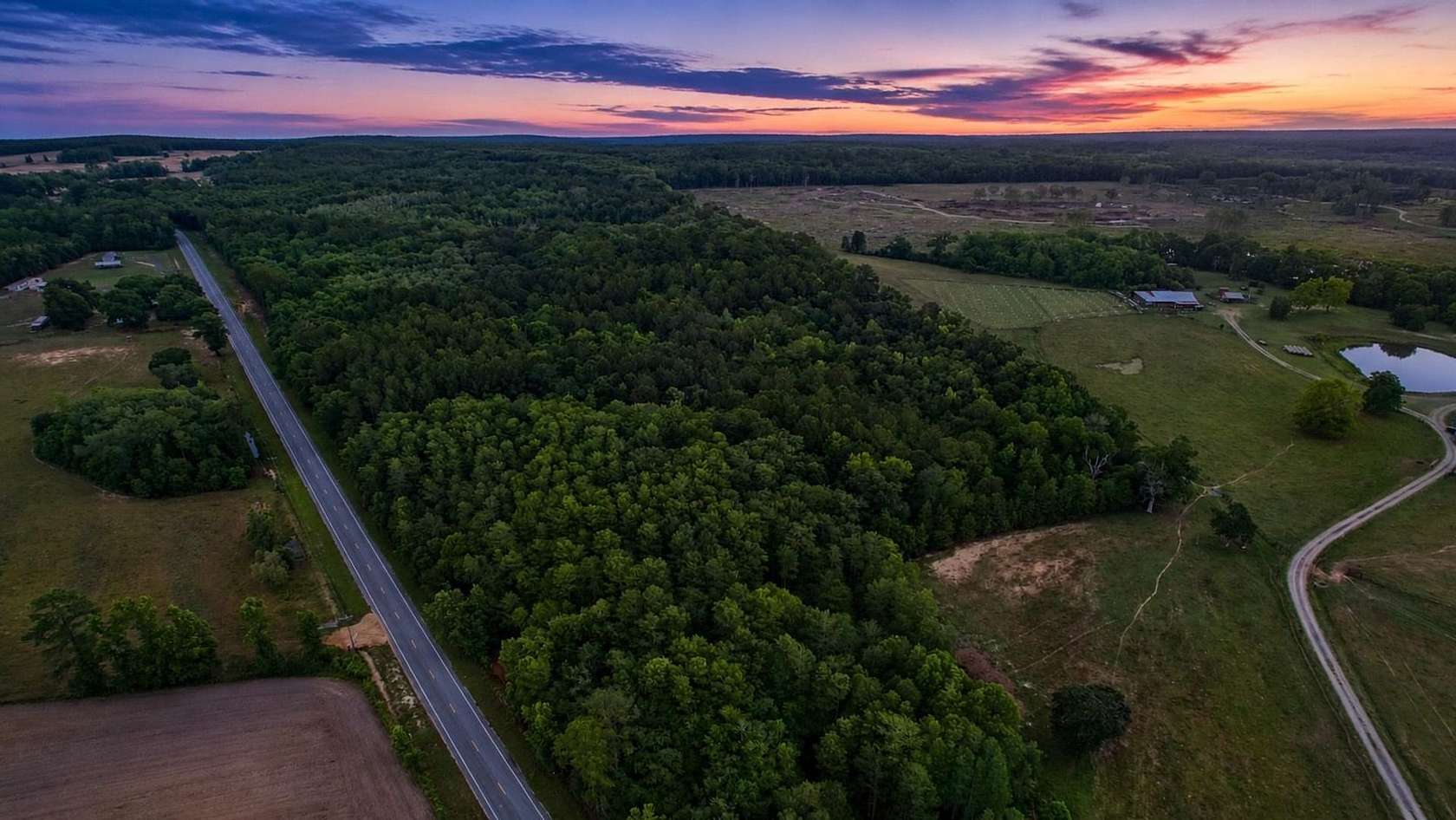 16 Acres of Recreational Land for Sale in Westville, Florida