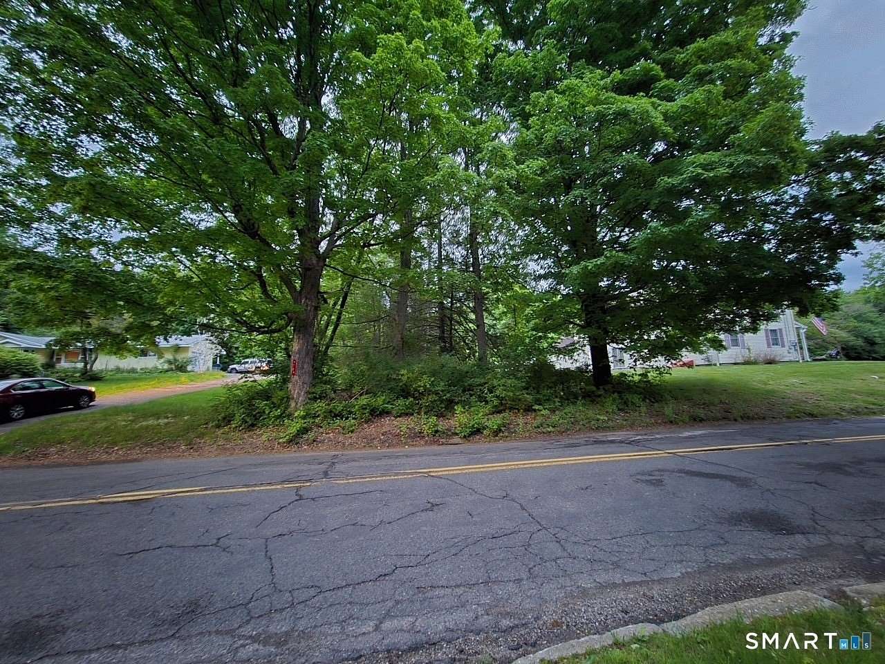 3.33 Acres of Residential Land for Sale in Plymouth, Connecticut