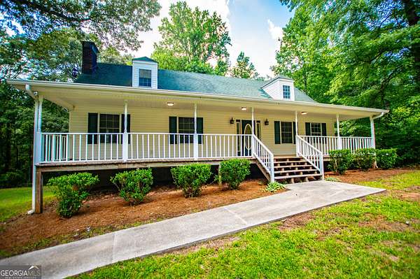 3.48 Acres of Land with Home for Sale in Whitesburg, Georgia