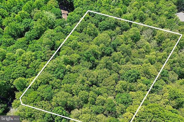 5 Acres of Land for Sale in Fairfax Station, Virginia