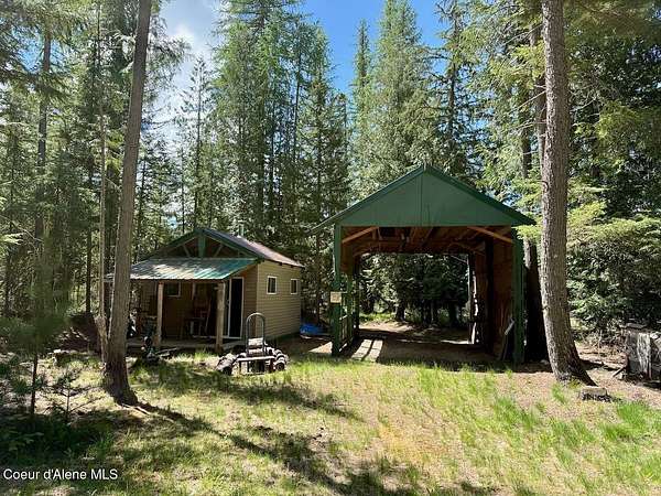 3.3 Acres of Land with Home for Sale in Sandpoint, Idaho