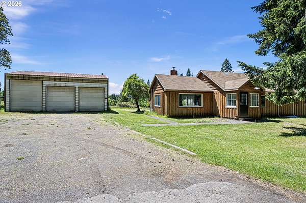 67 Acres of Recreational Land with Home for Sale in Oakridge, Oregon