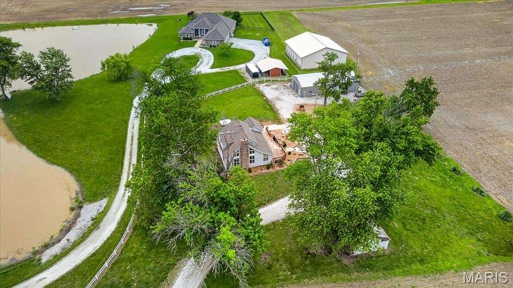 2.7 Acres of Land with Home for Sale in Columbia, Illinois