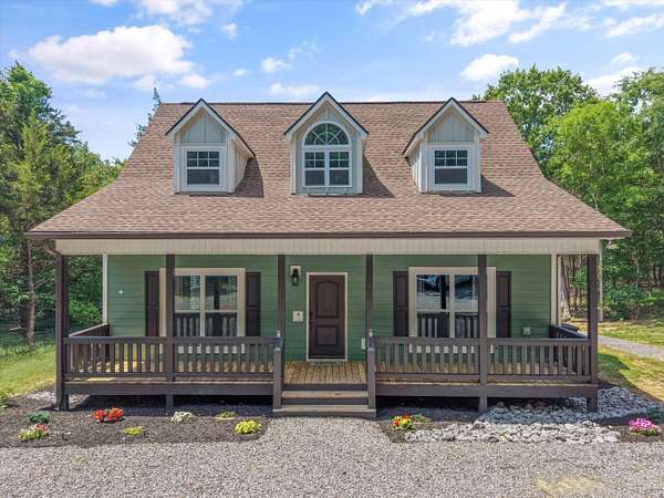 2.17 Acres of Land with Home for Sale in Dandridge, Tennessee