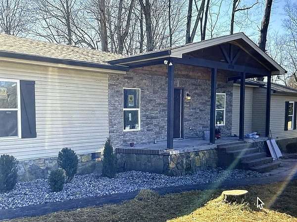 5 Acres of Land with Home for Sale in Portland, Tennessee