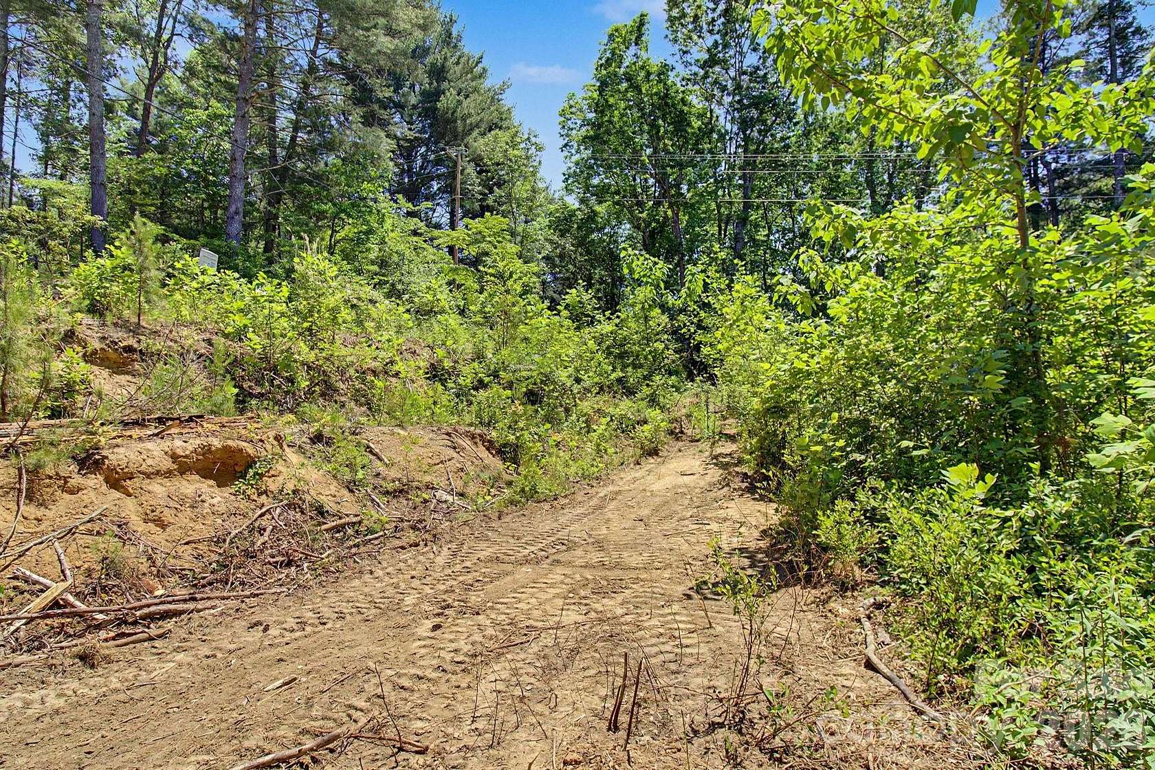 1.38 Acres of Residential Land for Sale in Hendersonville, North Carolina