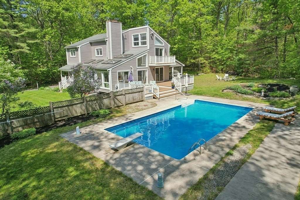 2.1 Acres of Land with Home for Sale in Upton, Massachusetts