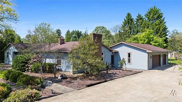4.86 Acres of Land with Home for Sale in Southington, Ohio