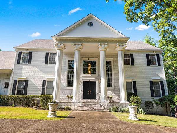 2.1 Acres of Land with Home for Sale in Hot Springs, Arkansas