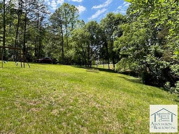 3.52 Acres of Land with Home for Sale in Callands, Virginia