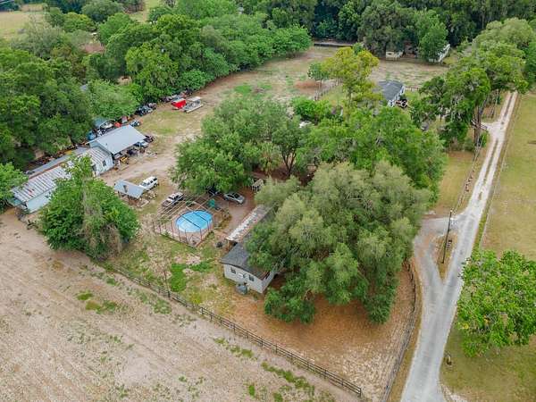 5 Acres of Land with Home for Sale in Ocala, Florida