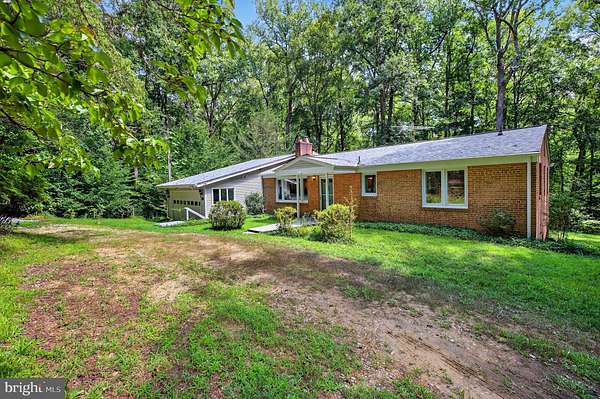 5 Acres of Land with Home for Sale in Accokeek, Maryland