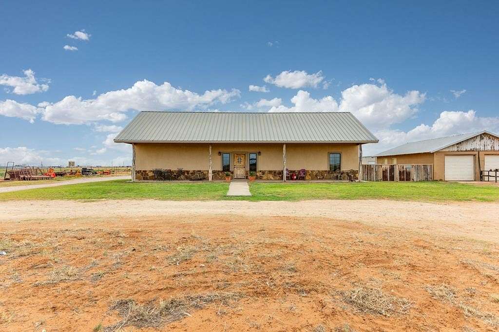 4 Acres of Land with Home for Sale in Lenorah, Texas