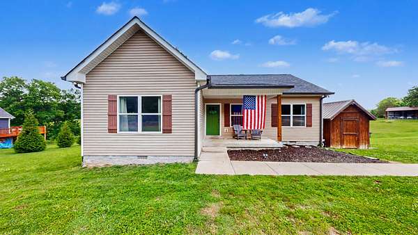 1.6 Acres of Land with Home for Sale in Charlotte, Tennessee