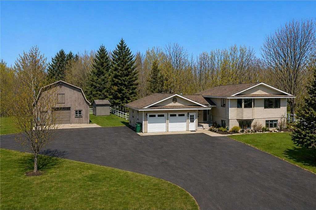 3.66 Acres of Land with Home for Sale in St. Cloud, Minnesota