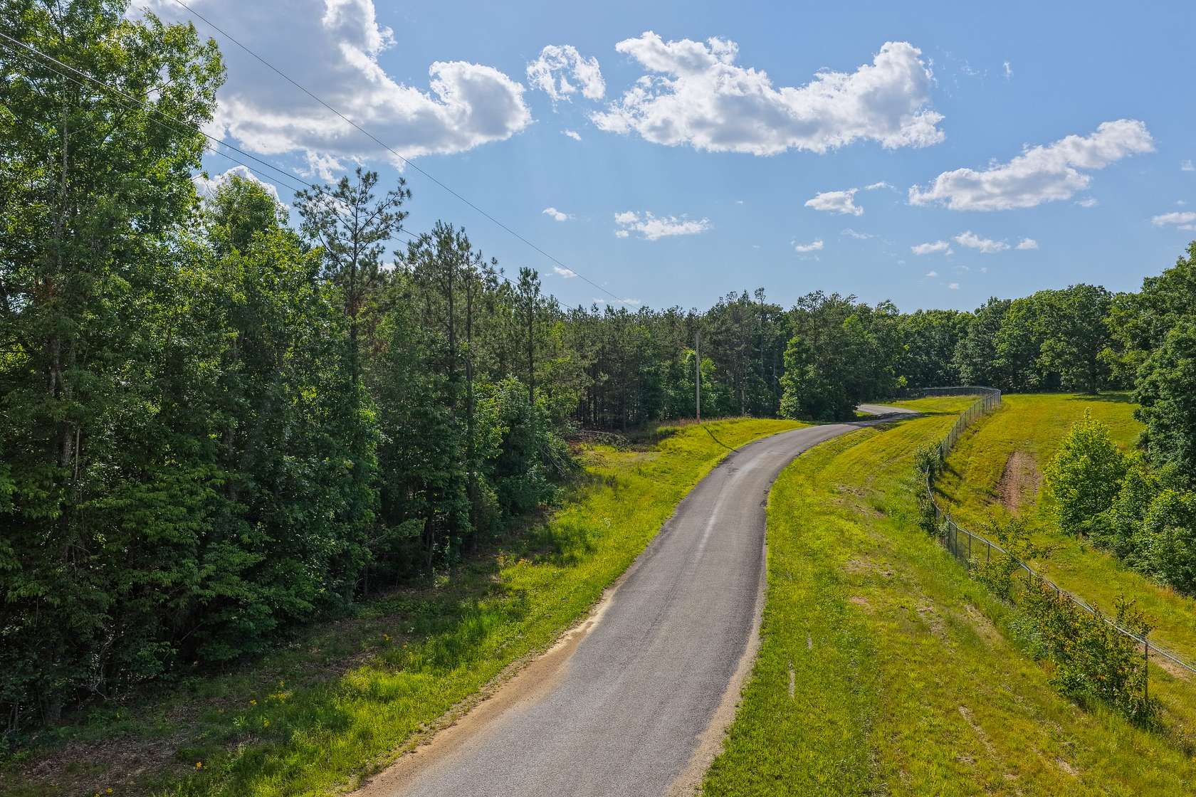 33 Acres of Recreational Land for Sale in Hohenwald, Tennessee