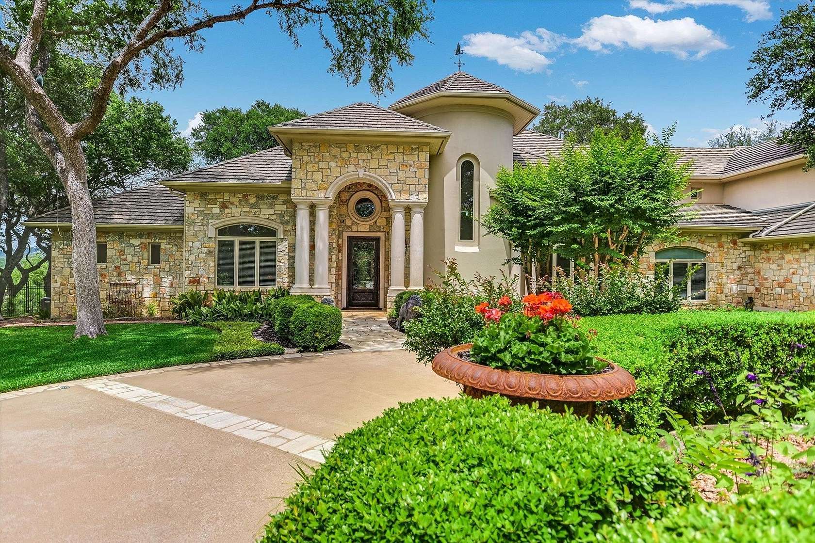 3 Acres of Land with Home for Sale in Austin, Texas