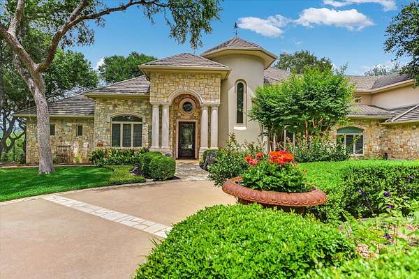3 Acres of Land with Home for Sale in Austin, Texas