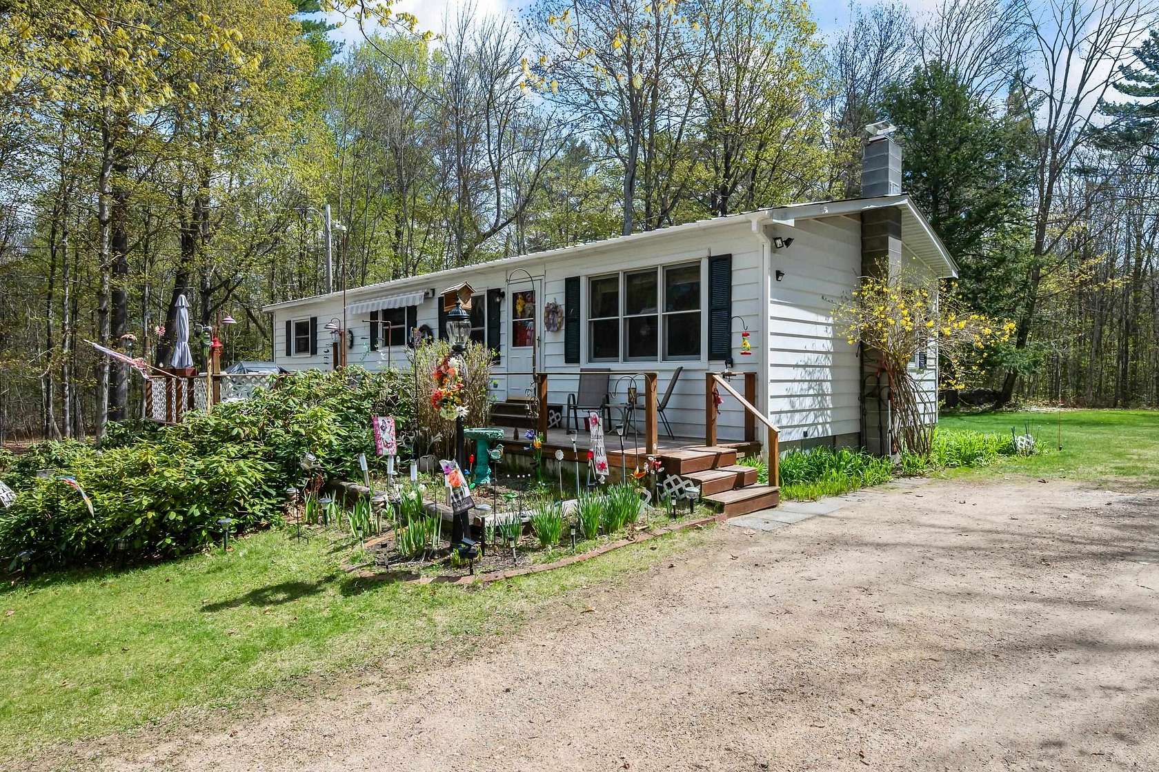 5.5 Acres of Land with Home for Sale in Bartlett, New Hampshire