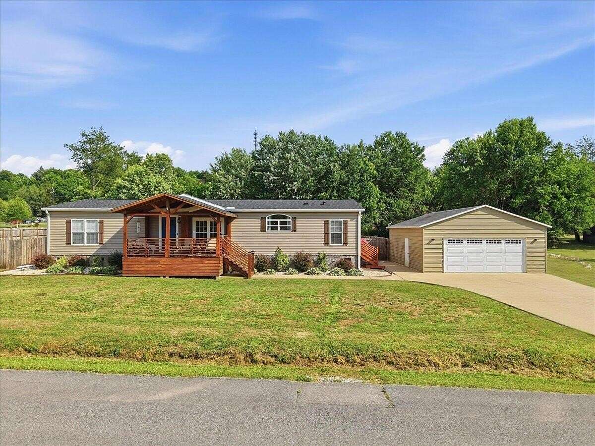 1.57 Acres of Land with Home for Sale in Seymour, Tennessee