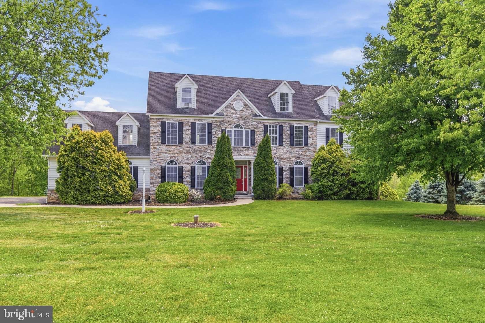 3.5 Acres of Land with Home for Sale in Lancaster, Pennsylvania