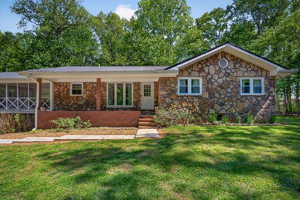 2 Acres of Land with Home for Sale in Sparta, Tennessee