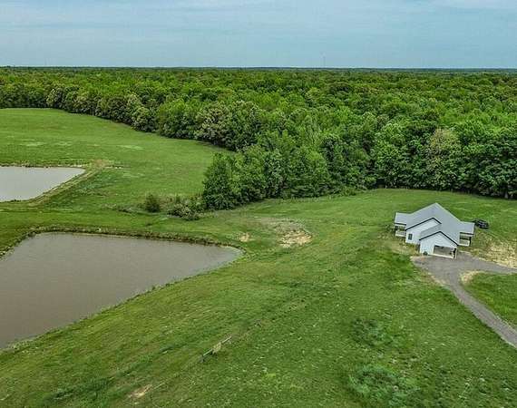118 Acres of Land with Home for Sale in Courtland, Mississippi