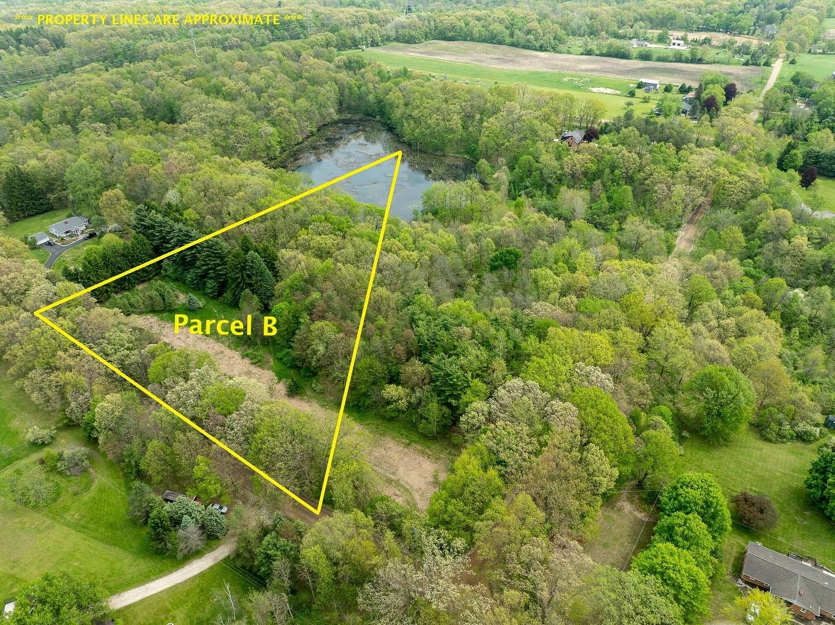 3.76 Acres of Residential Land for Sale in Fenton, Michigan