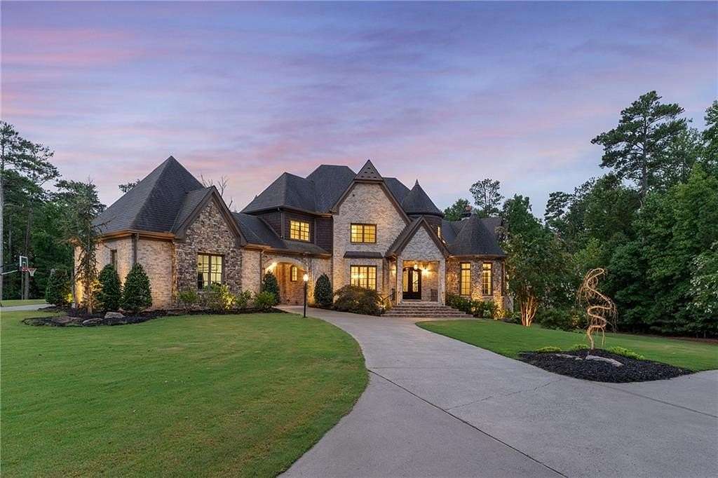3.58 Acres of Land with Home for Sale in Milton, Georgia