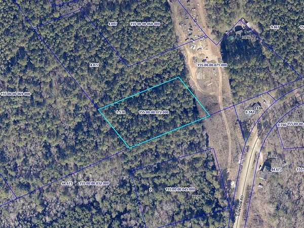 1.5 Acres of Land for Auction in Fort Lawn, South Carolina