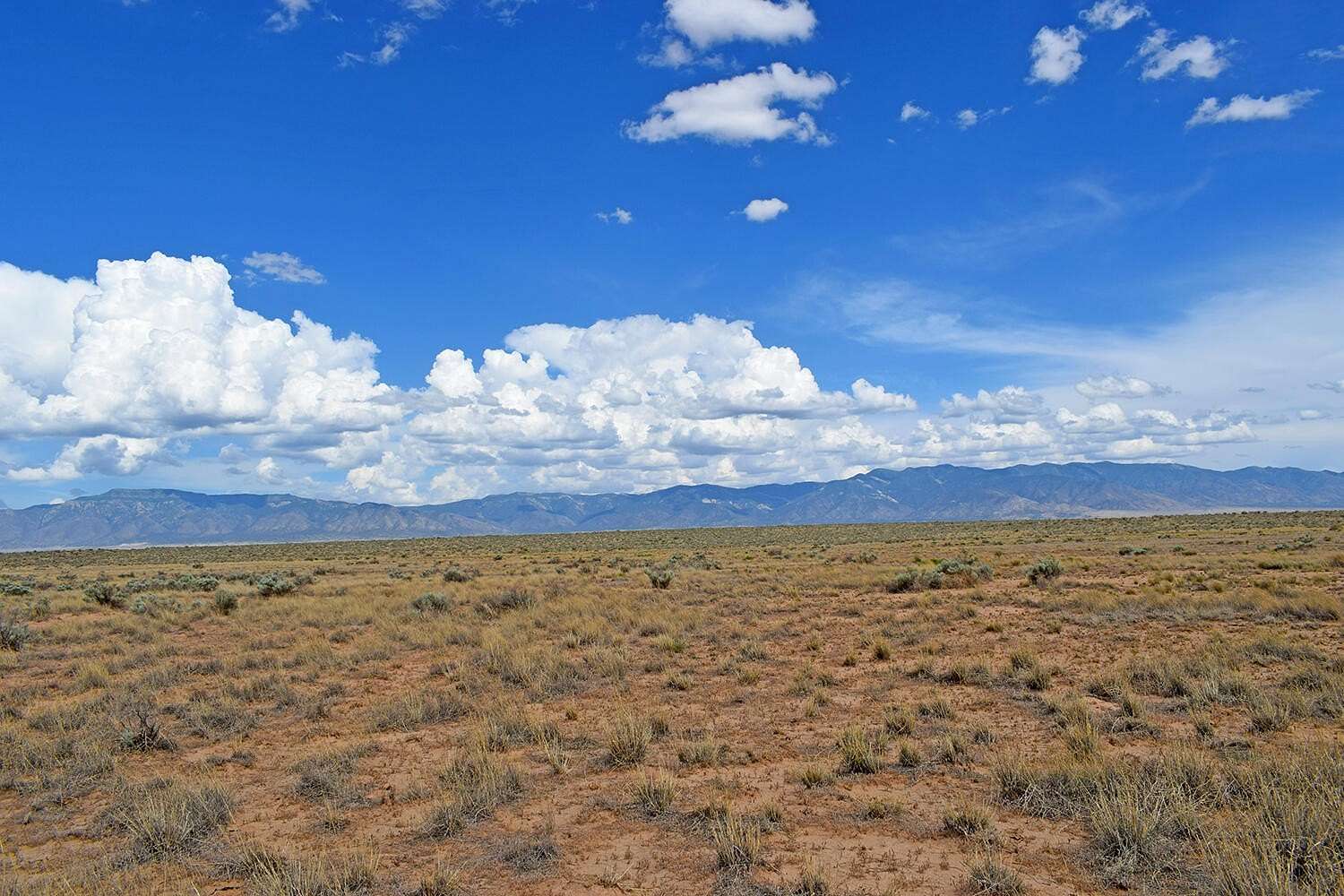0.25 Acres of Land for Sale in Los Lunas, New Mexico