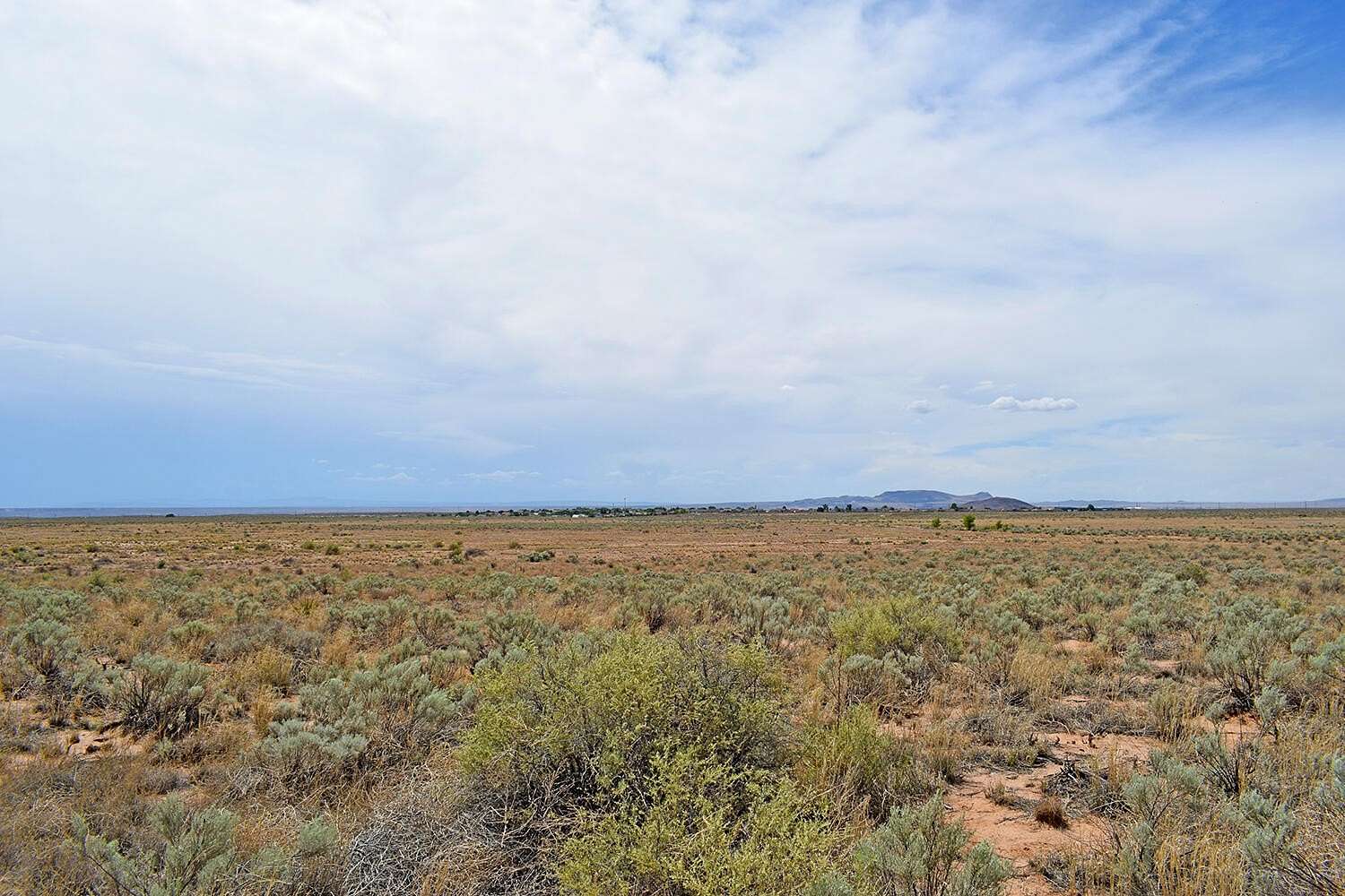 0.25 Acres of Land for Sale in Los Lunas, New Mexico