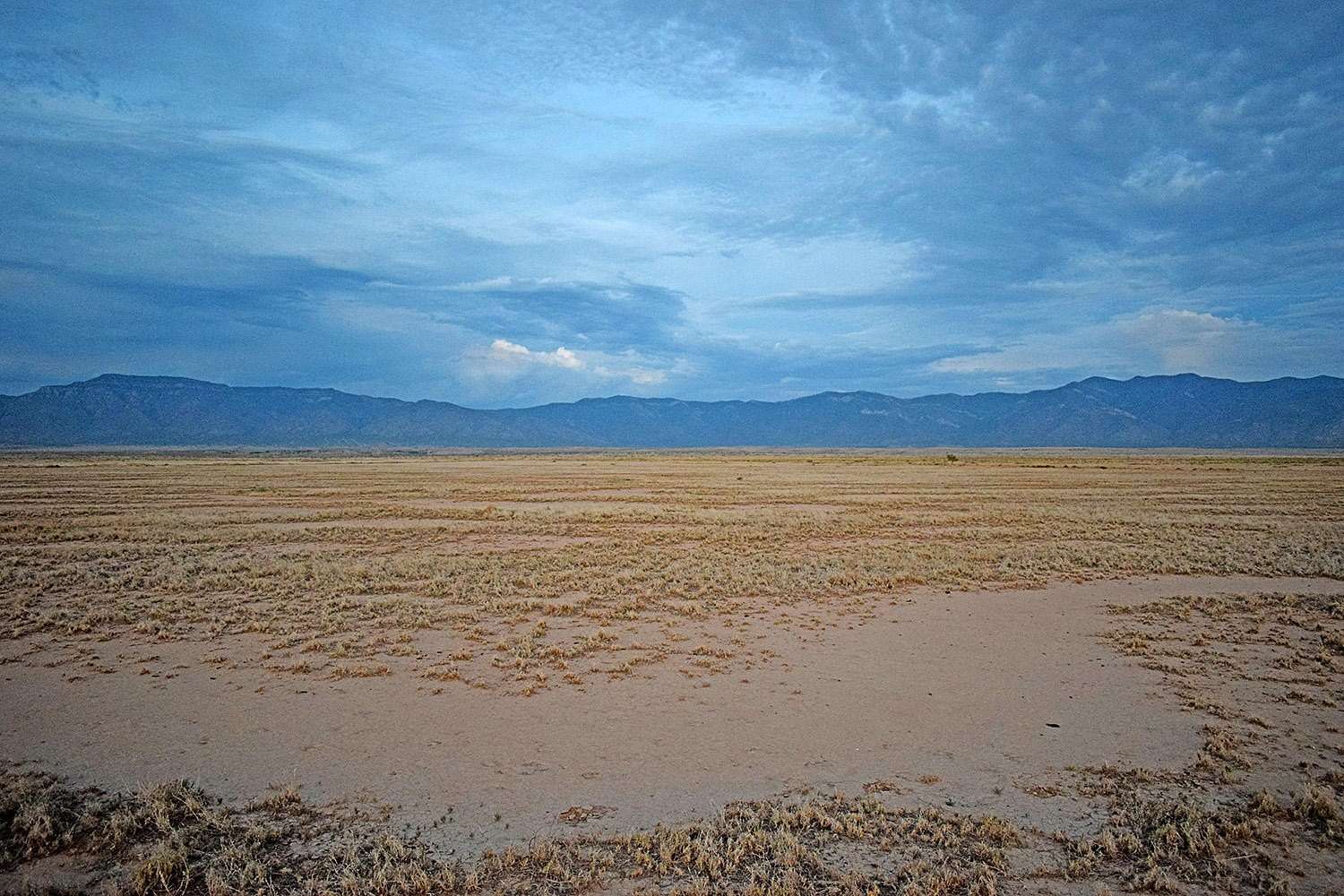 0.25 Acres of Land for Sale in Los Lunas, New Mexico