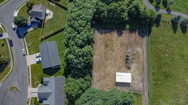 3.55 Acres of Improved Commercial Land for Lease in Washington Township, Ohio