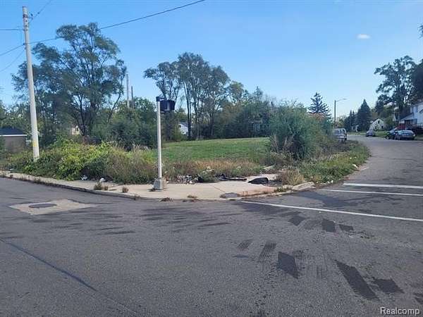 0.08 Acres of Commercial Land for Sale in Detroit, Michigan