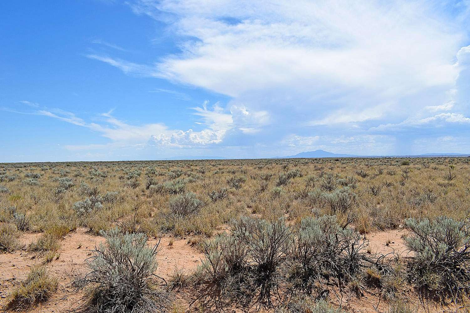 0.25 Acres of Land for Sale in Los Lunas, New Mexico