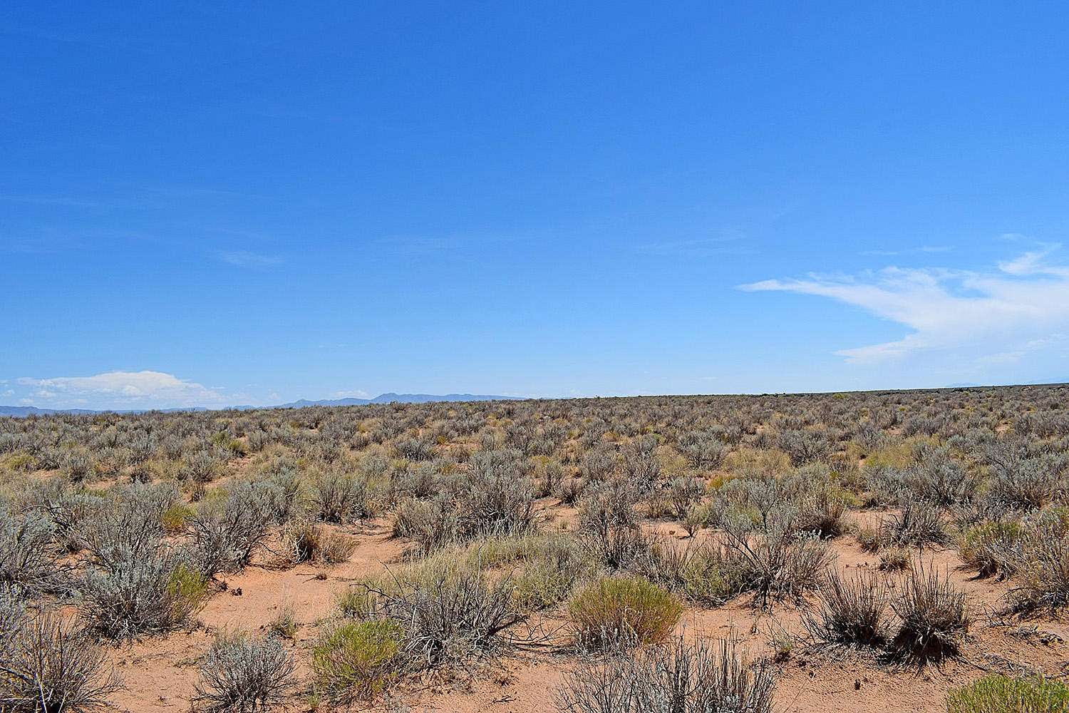 0.25 Acres of Land for Sale in Los Lunas, New Mexico