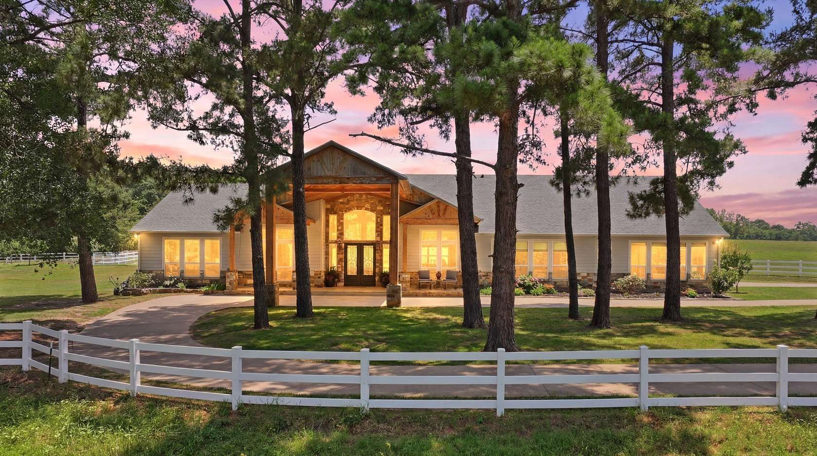 40 Acres of Land with Home for Sale in Bullard, Texas