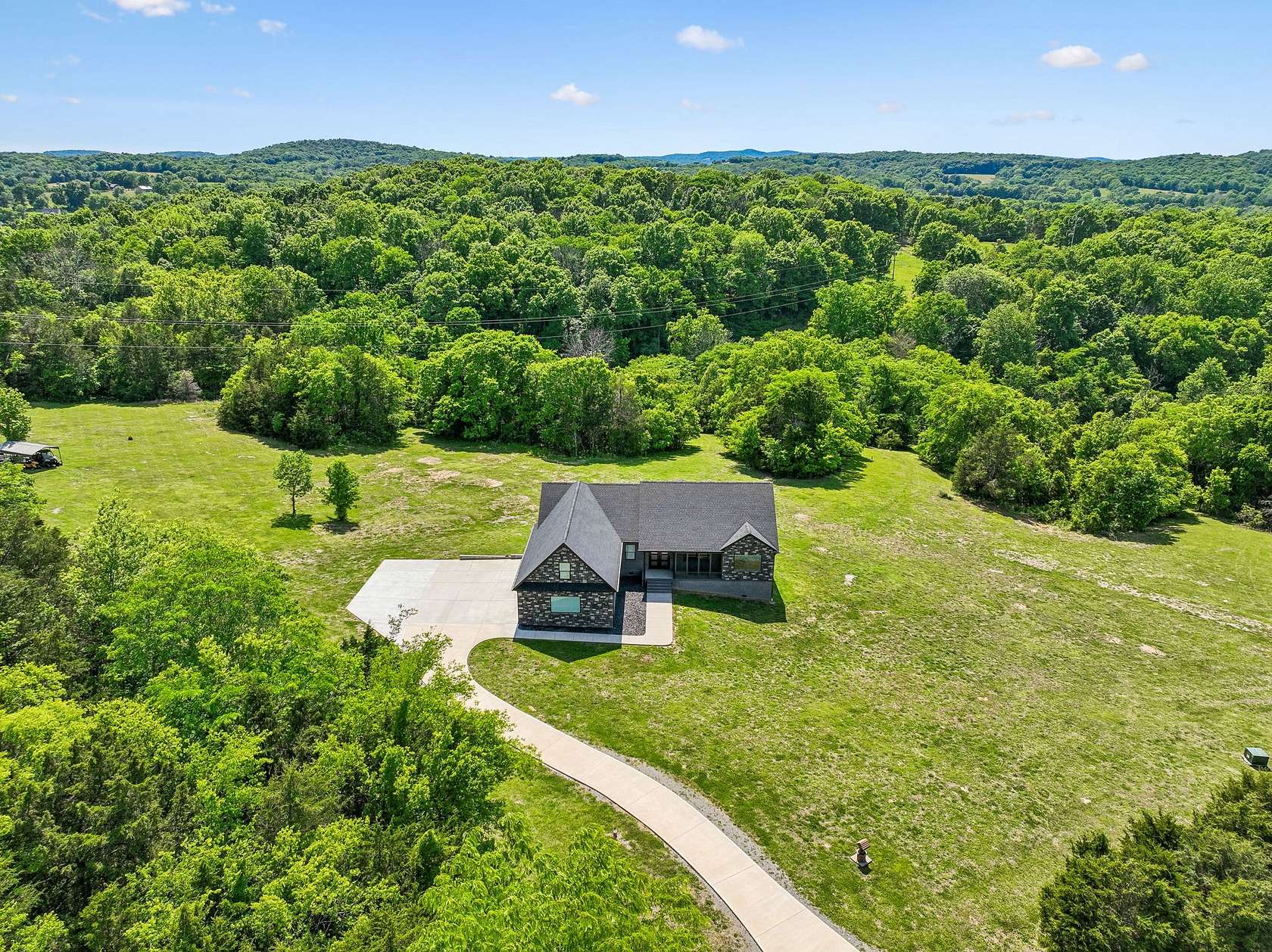 15 Acres of Land with Home for Sale in Watertown, Tennessee