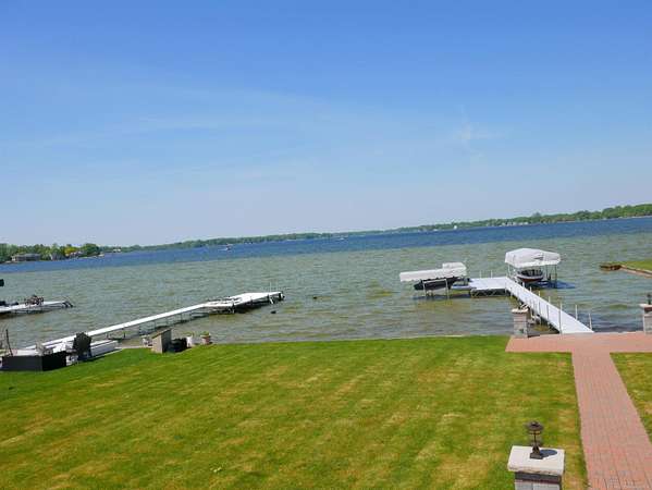 0.21 Acres of Residential Land for Sale in Keego Harbor, Michigan