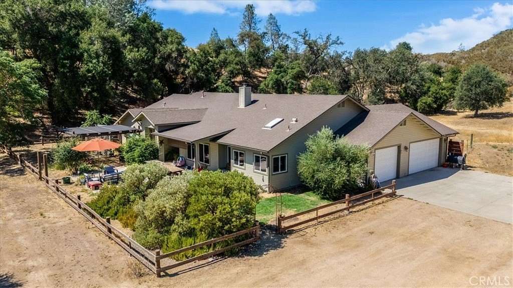 10 Acres of Land with Home for Sale in Santa Margarita, California