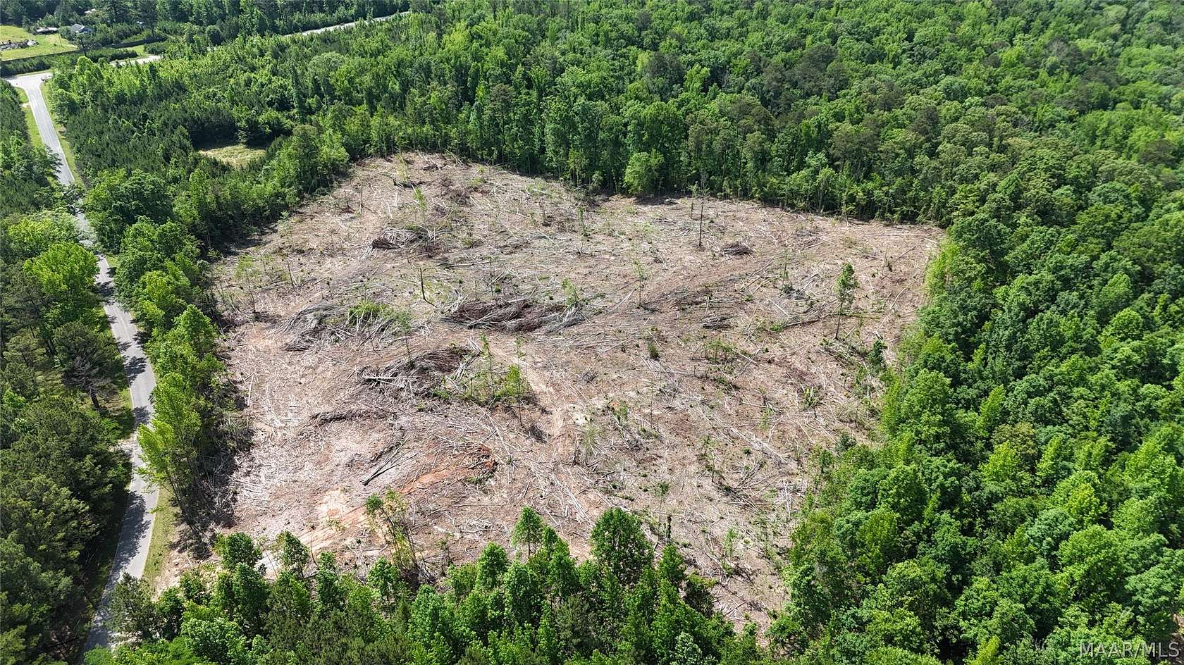 10 Acres of Recreational & Residential Land for Sale in Rockford, Alabama