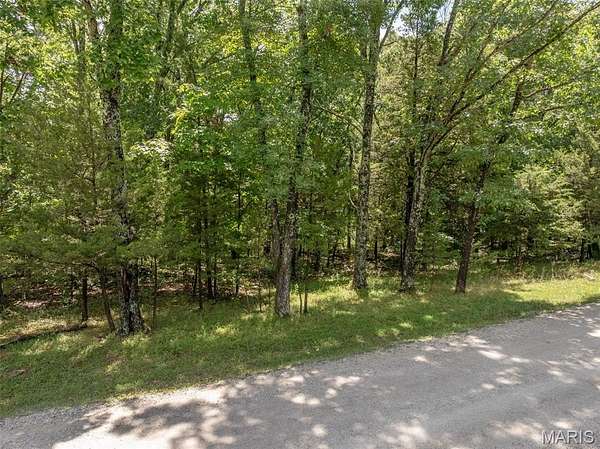 1.75 Acres of Residential Land for Sale in Innsbrook, Missouri