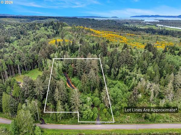 10 Acres of Residential Land for Sale in Astoria, Oregon
