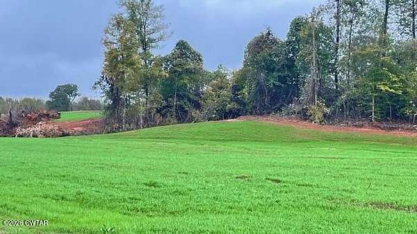 10.9 Acres of Agricultural Land for Sale in Medon, Tennessee
