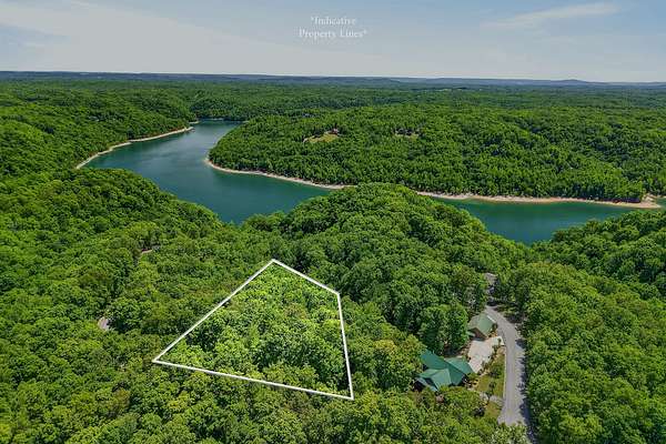 1.22 Acres of Residential Land for Sale in Sparta, Tennessee